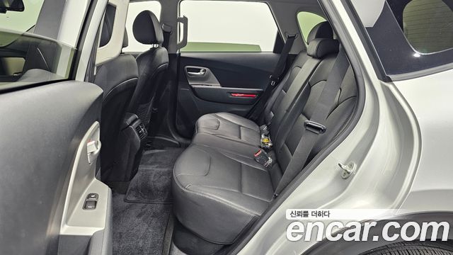 Kia Niro Plus Air 2023 — фото 18