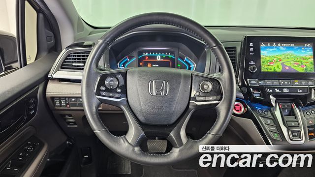 Honda Odyssey 3.5 5th 2019 — фото 13