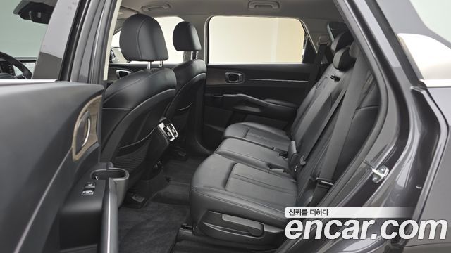 Kia Sorento (IV) Diesel 2.2 2WD Prestige 2023 — фото 20