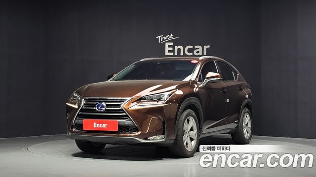 Lexus NX300h Executive