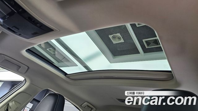 Lexus NX300h Executive 2016 — фото 18