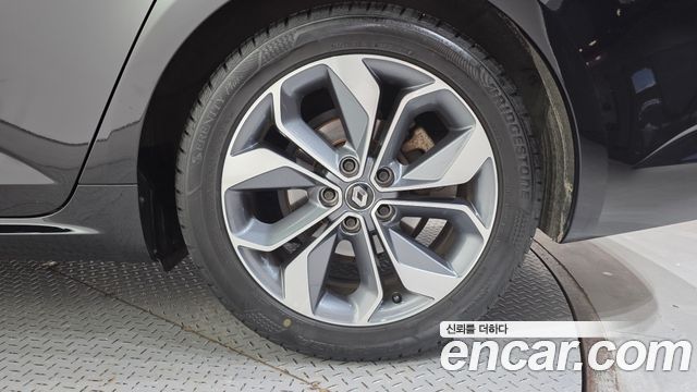 Renault Korea SM6 2.0 LPe RE 2020 — фото 21