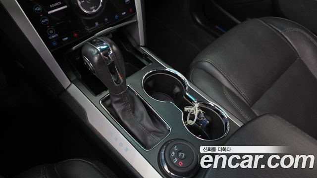 Ford Explorer 3.5 Limited 4WD 5th 2015 — фото 9