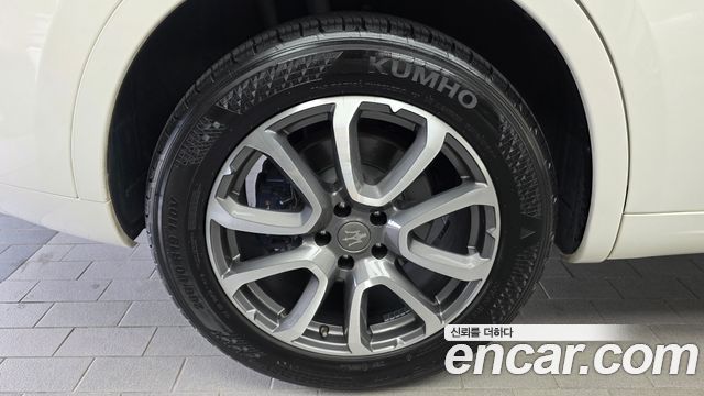 Maserati Levante 3.0 Diesel AWD 2017 — фото 5