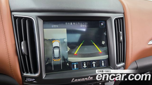 Maserati Levante 3.0 Diesel AWD 2017 — фото 15