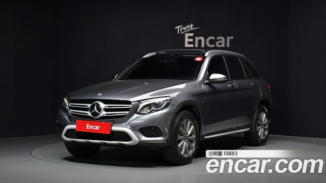 Mercedes-Benz GLC-Class (X253) GLC350e 4MATIC Premium 2019 — фото 1