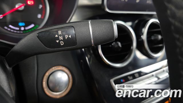 Mercedes-Benz GLC-Class (X253) GLC350e 4MATIC Premium 2019 — фото 9