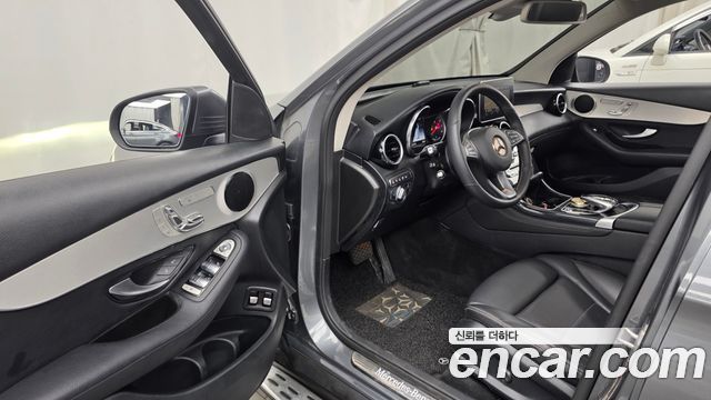 Mercedes-Benz GLC-Class (X253) GLC350e 4MATIC Premium 2019 — фото 10