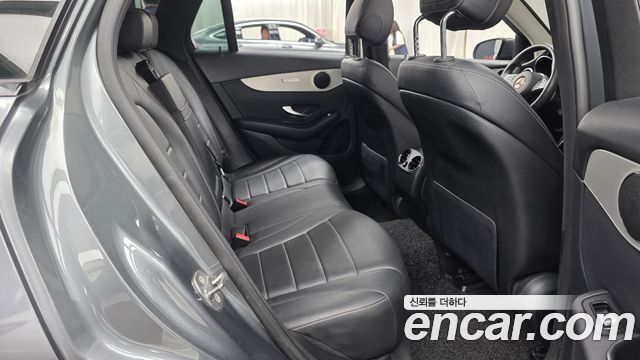 Mercedes-Benz GLC-Class (X253) GLC350e 4MATIC Premium 2019 — фото 11