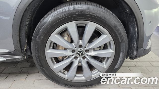 Mercedes-Benz GLC-Class (X253) GLC350e 4MATIC Premium 2019 — фото 21