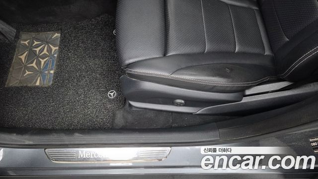Mercedes-Benz GLC-Class (X253) GLC350e 4MATIC Premium 2019 — фото 31