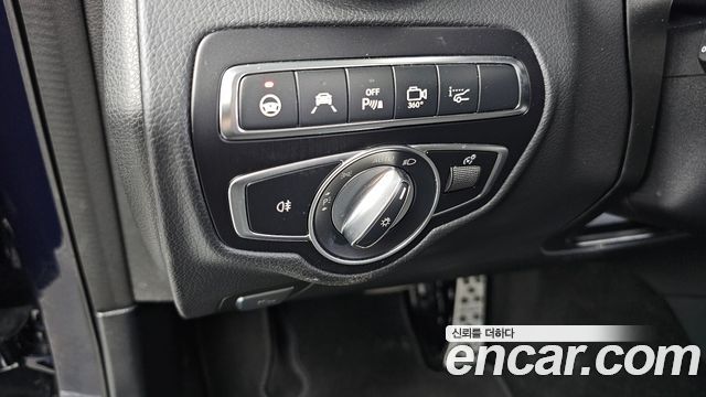 Mercedes-Benz GLC-Class (X253) GLC350e 4MATIC Premium 2019 — фото 28