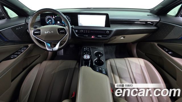 Kia K8 2.5 Gasoline 2WD Noblesse 2022 — фото 7