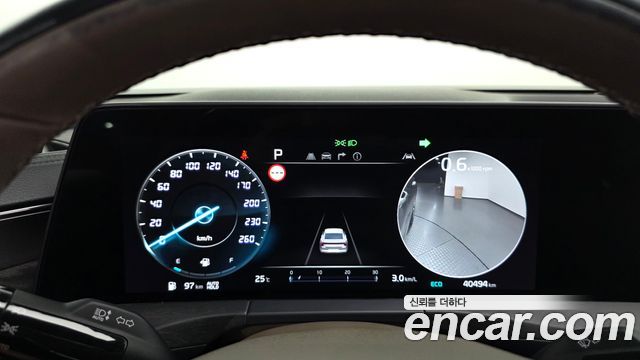 Kia K8 2.5 Gasoline 2WD Noblesse 2022 — фото 8