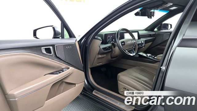 Kia K8 2.5 Gasoline 2WD Noblesse 2022 — фото 10