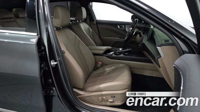 Kia K8 2.5 Gasoline 2WD Noblesse 2022 — фото 11