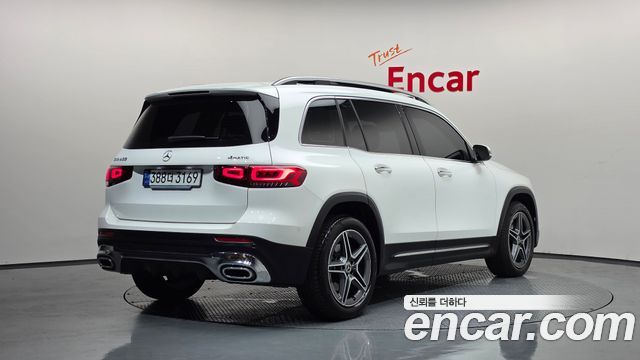 Mercedes-Benz GLB-Class (X247) GLB250 4MATIC 2023 — фото 2