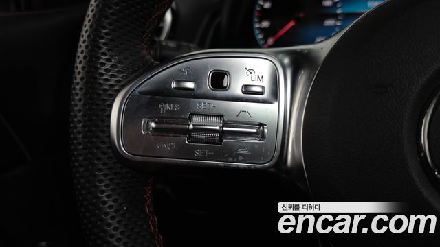 Mercedes-Benz GLB-Class (X247) GLB250 4MATIC 2023 — фото 17