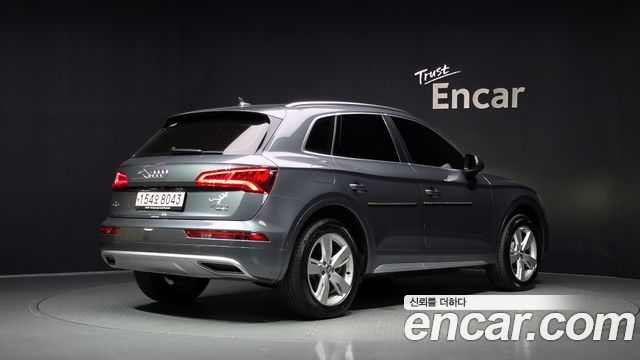 Audi Q5 (FY) 40 TDI Quattro Premium 2020 — фото 2