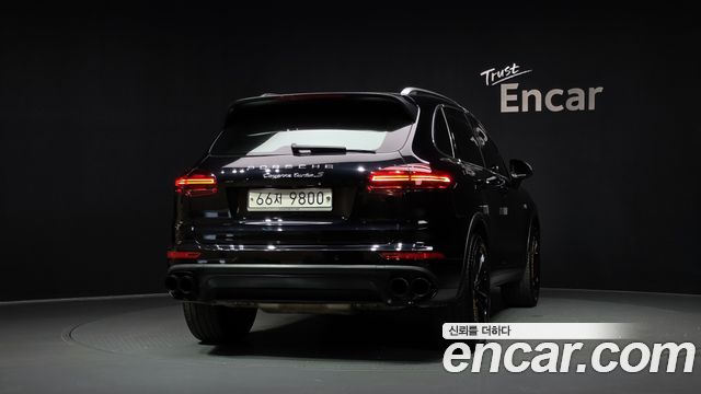 Porsche Cayenne 4.8 Turbo 958 2015 — фото 4
