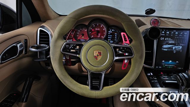 Porsche Cayenne 4.8 Turbo 958 2015 — фото 17