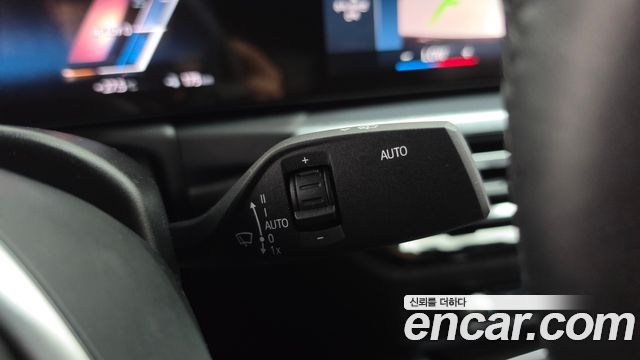 BMW i4 eDrive40 M Sports Pro 2023 — фото 28