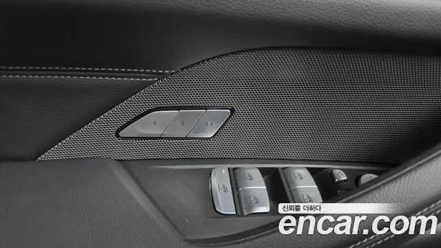BMW i4 eDrive40 M Sports Pro 2023 — фото 29