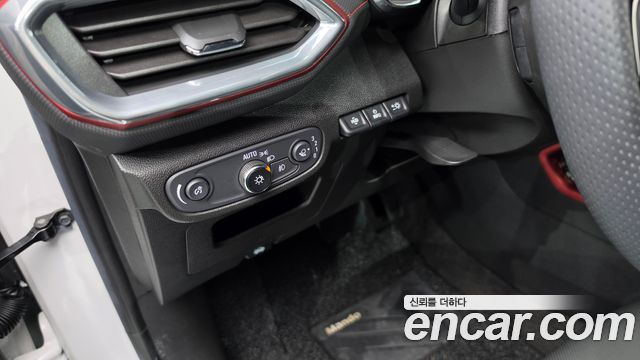 Chevrolet Trailblazer 1.3 Turbo 2WD RS 2023 — фото 20