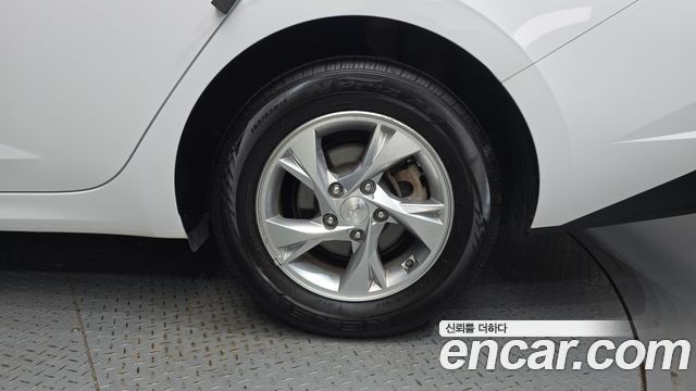 Hyundai Avante (CN7) 1.6 Smart 2023 — фото 21