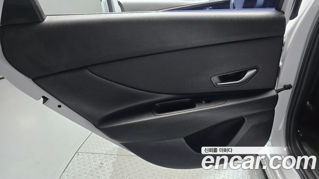 Hyundai Avante (CN7) 1.6 Smart 2023 — фото 25