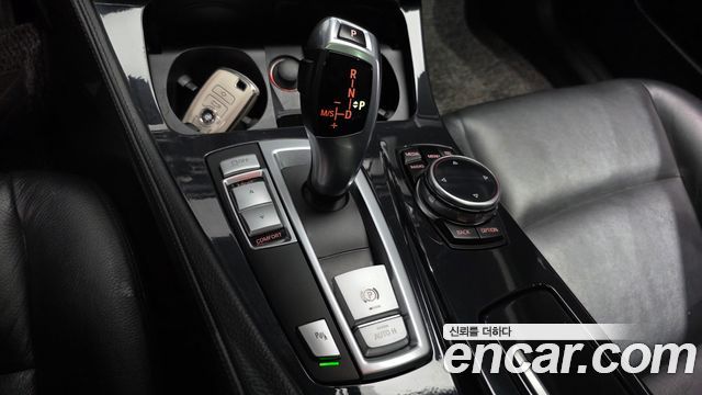 BMW 5 Series (F10) 520d 2014 — фото 9