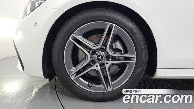 Mercedes-Benz E-Class (W213) E250 AMG Line 2023 — фото 5