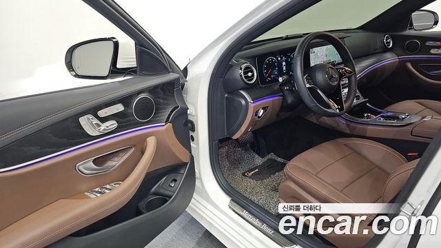 Mercedes-Benz E-Class (W213) E250 AMG Line 2023 — фото 10