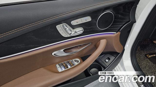 Mercedes-Benz E-Class (W213) E250 AMG Line 2023 — фото 20