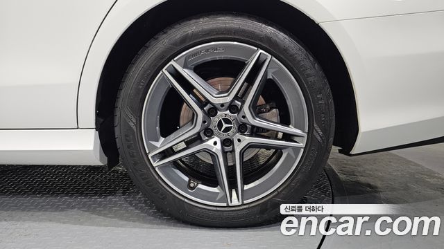 Mercedes-Benz E-Class (W213) E250 AMG Line 2023 — фото 21