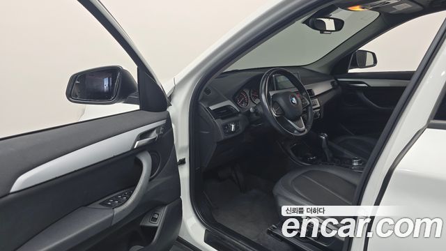 BMW X1 (F48) xDrive 18d 2016 — фото 10