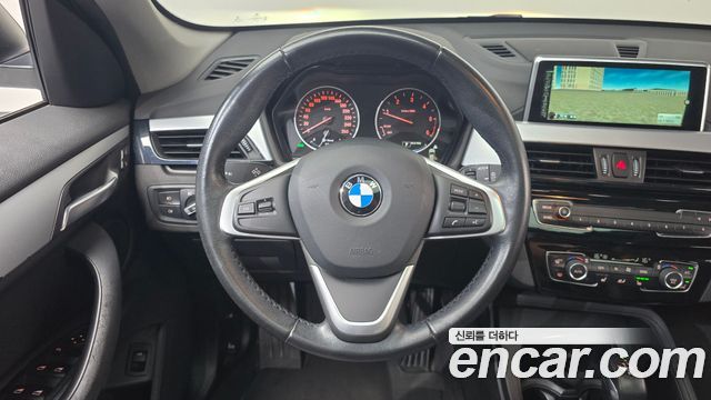BMW X1 (F48) xDrive 18d 2016 — фото 12