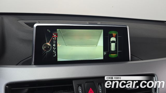 BMW X1 (F48) xDrive 18d 2016 — фото 14