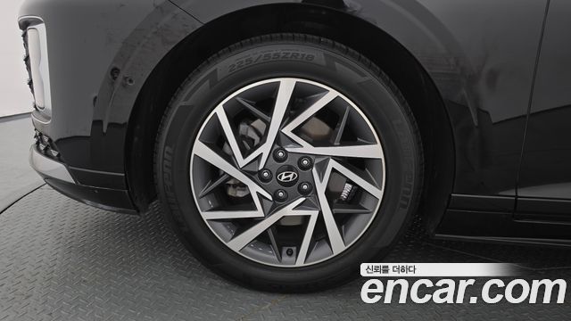 Hyundai Grandeur (GN7) 2,5 Gasoline 2WD Premium 2024 — фото 5