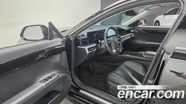 Hyundai Grandeur (GN7) 2,5 Gasoline 2WD Premium 2024 — фото 10