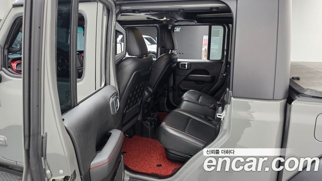 Jeep Gladiator (JT) 3.6 Rubicon 2023 — фото 15