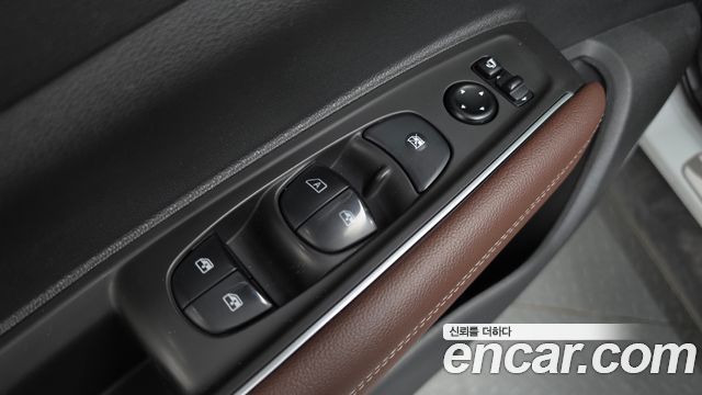Renault Korea QM6 2.0 GDe RE Signature 2WD 2020 — фото 35