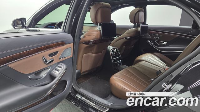 Mercedes-Benz S-Class (W222) S560L 4MATIC 2019 — фото 13