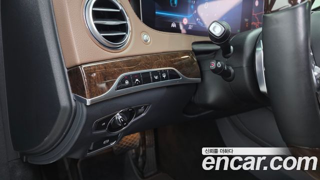 Mercedes-Benz S-Class (W222) S560L 4MATIC 2019 — фото 28