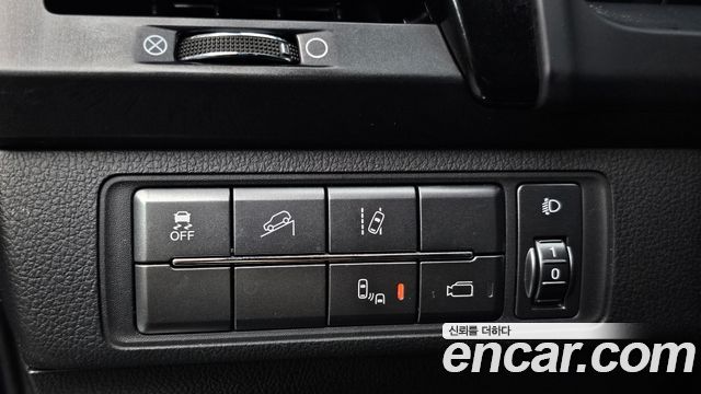 KG Mobility (SsangYong) Rexton Sports Khan Diesel 2.2 4WD Prestige Special (5-Link) 2020 — фото 20
