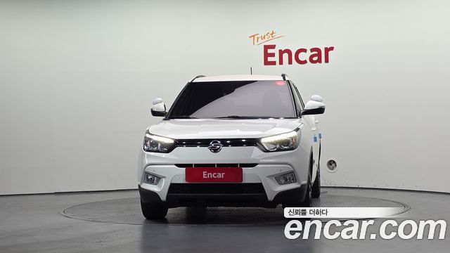 KG Mobility (SsangYong) Tivoli LX 2WD HI-DLX 2016 — фото 3