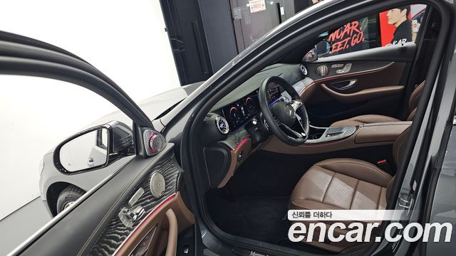 Mercedes-Benz E-Class (W213) E350 4MATIC Avantgarde 2022 — фото 10