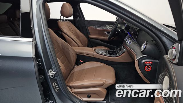 Mercedes-Benz E-Class (W213) E350 4MATIC Avantgarde 2022 — фото 12