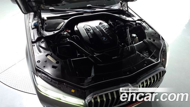BMW 7 Series (G11) 730Ld xDrive M Sport 2020 — фото 6