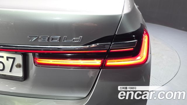 BMW 7 Series (G11) 730Ld xDrive M Sport 2020 — фото 23